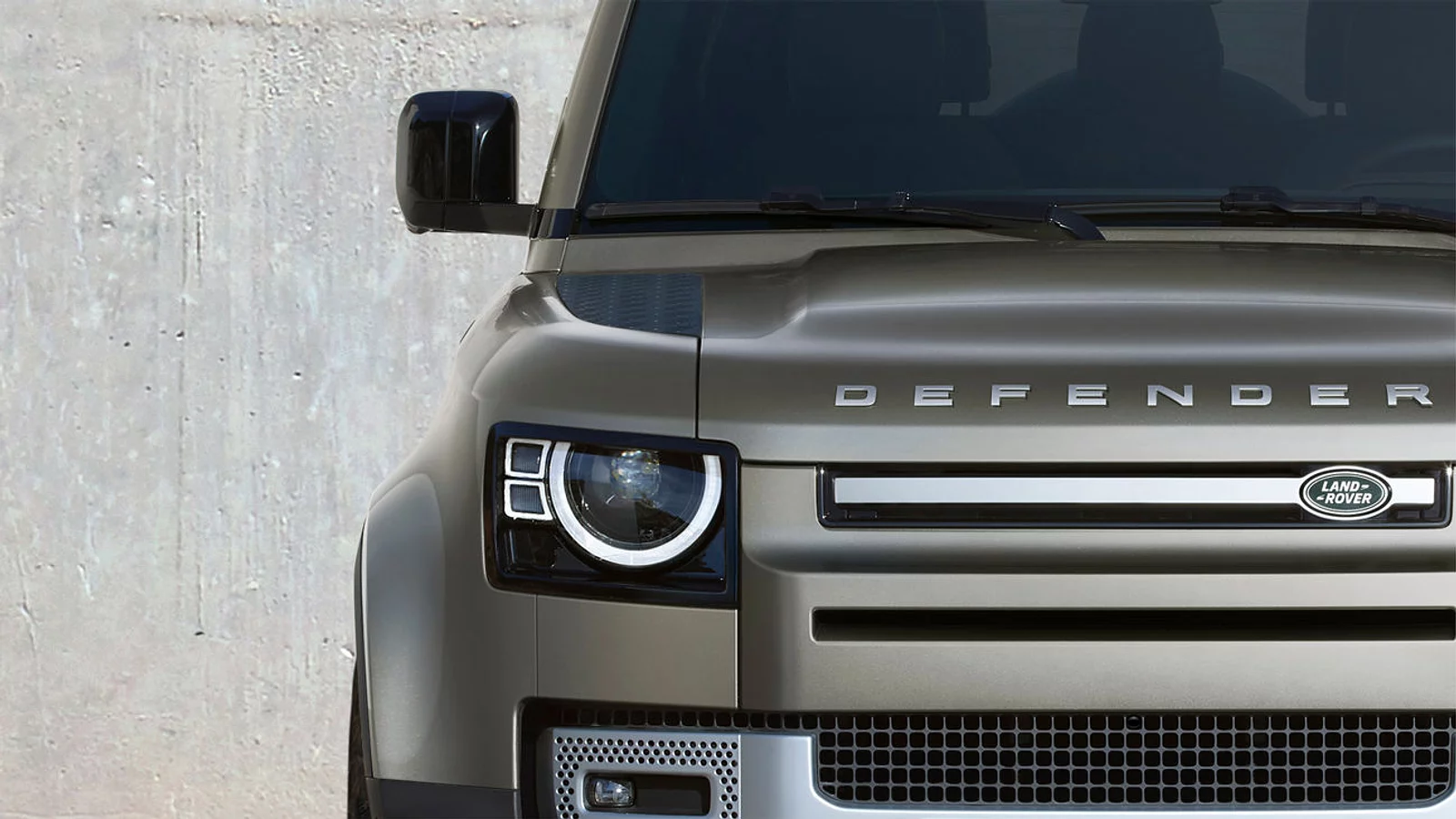 Tận mục sở thị Defender huyền thoại